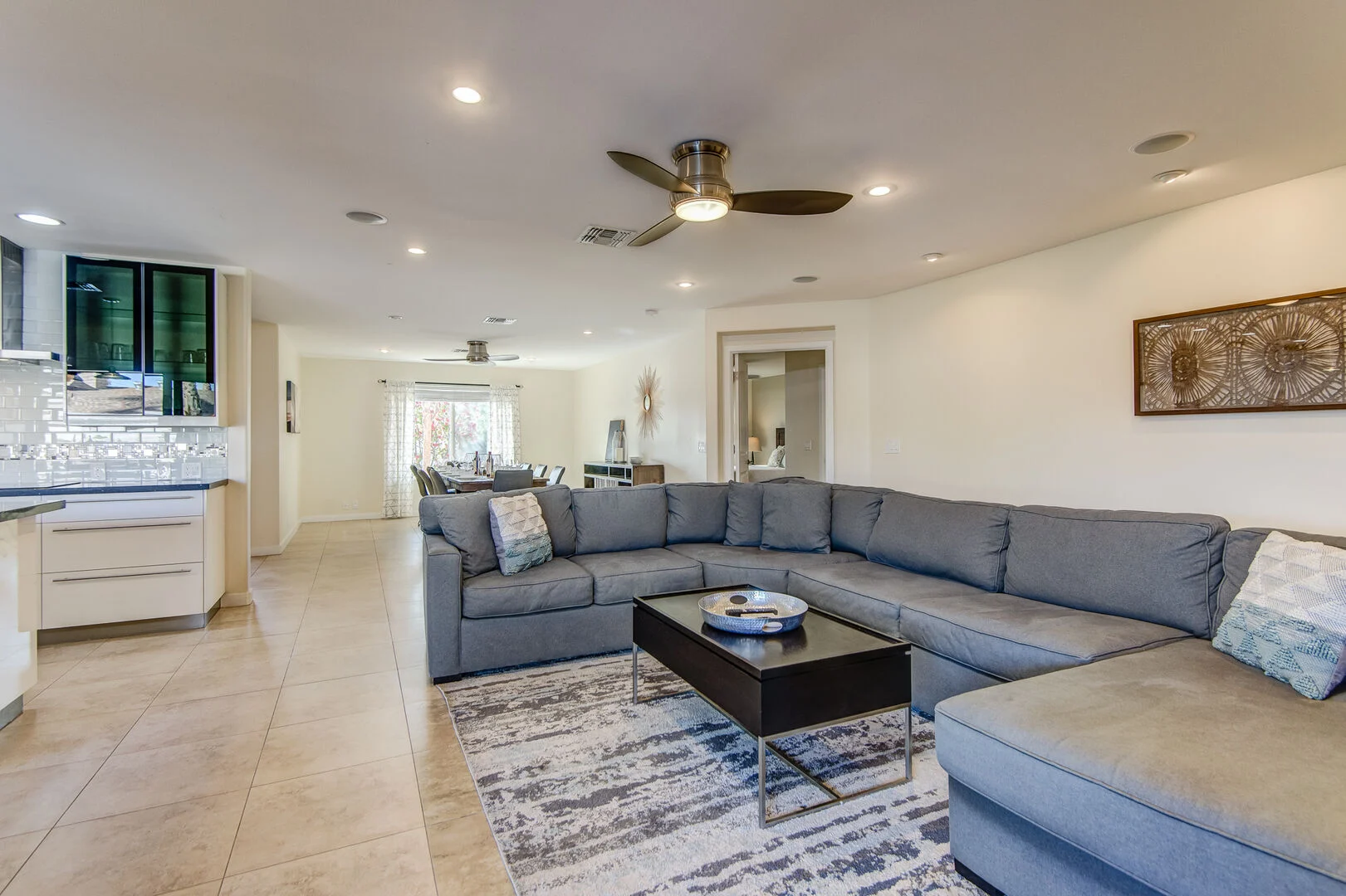 Spacious living area in our VRBO Phoenix rentals.