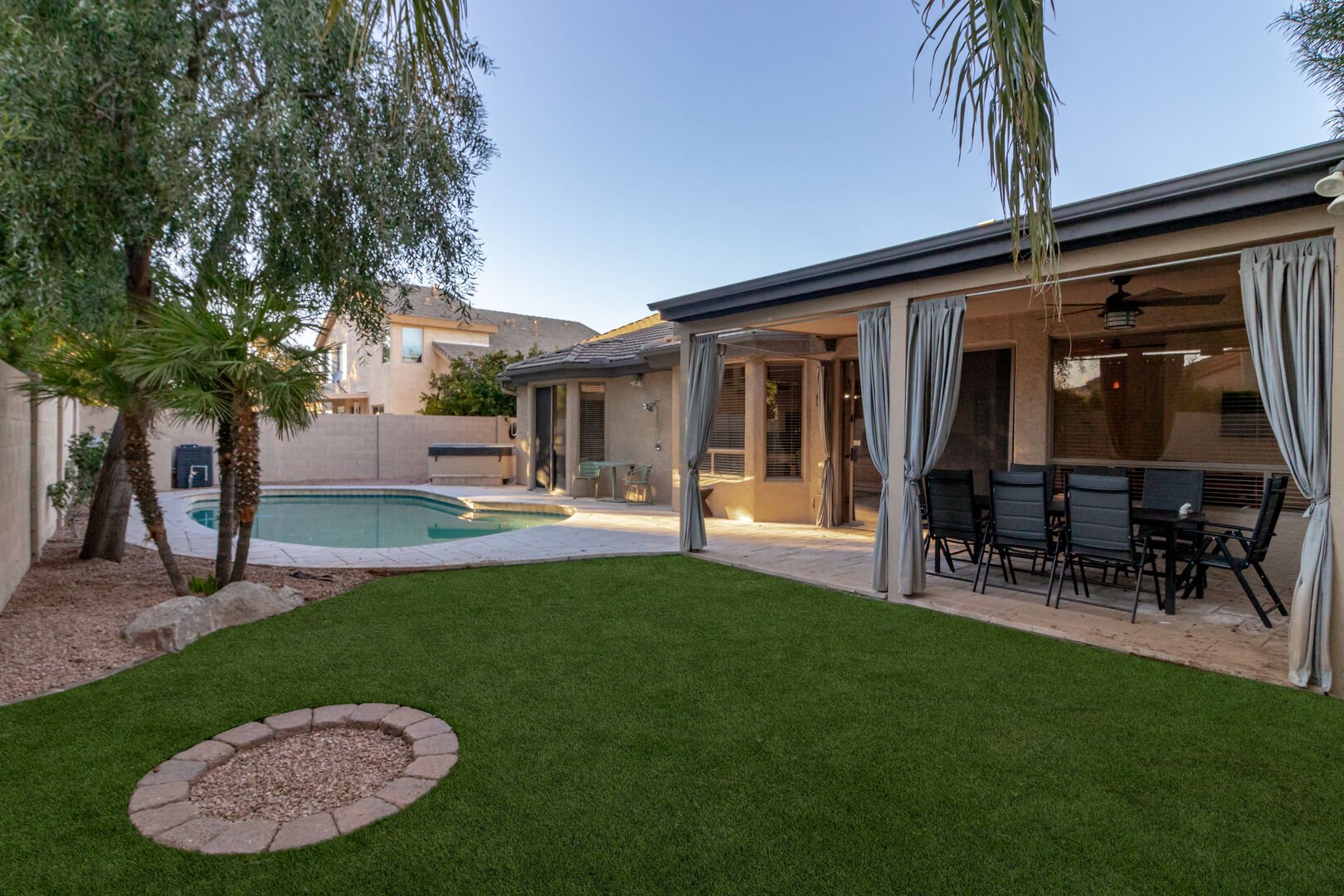 One of our many vacation home rentals in Scottsdale available for a spring vacation.